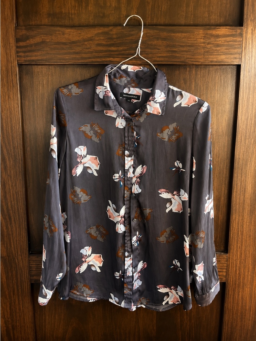 Banana Republic Charcoal Floral Button-Down Shirt with Blush and Brown Accents
